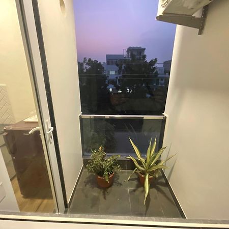 Downtown Studios Gurgaon Exterior photo