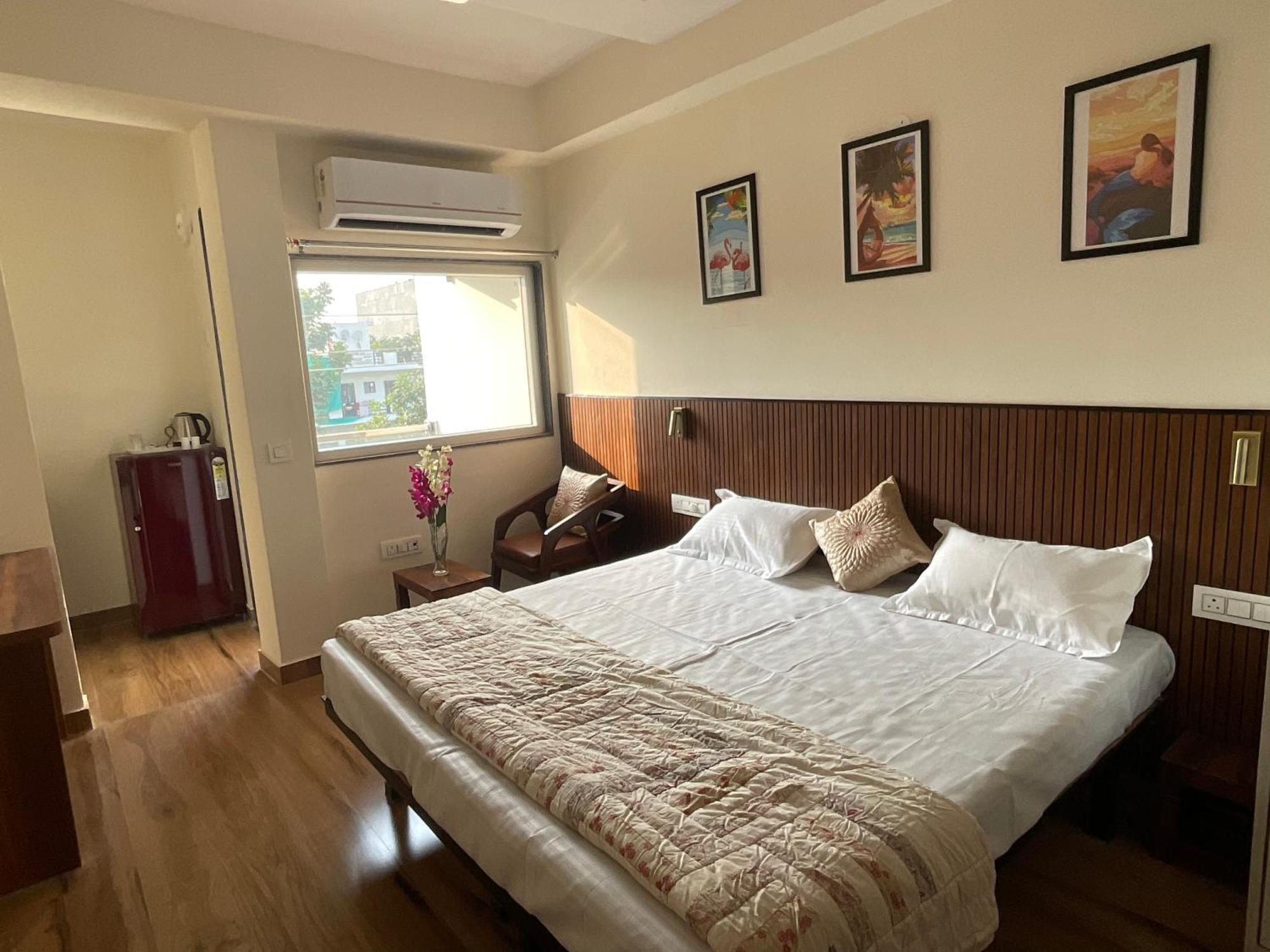 Downtown Studios Gurgaon Exterior photo